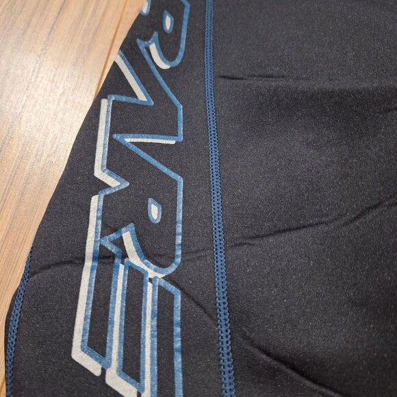 Bare Wetsuit size large - Picture 7 of 7